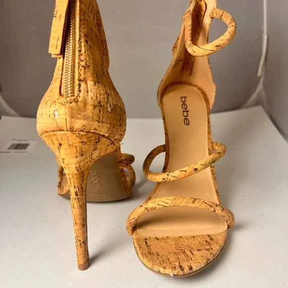 Bebe BERDINE Size 8 Glittery Cork Ankle Strap High Heels Classy Stylish - Picture 2 of 5